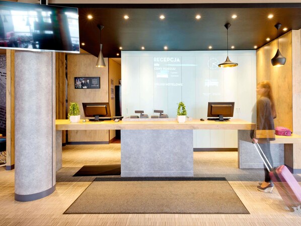 Exterior - ibis Warszawa Ostrobramska (Warsaw)