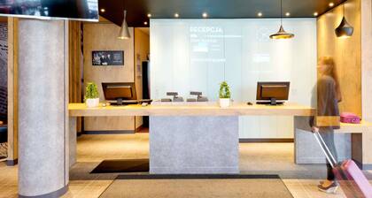 ibis Warszawa Ostrobramska