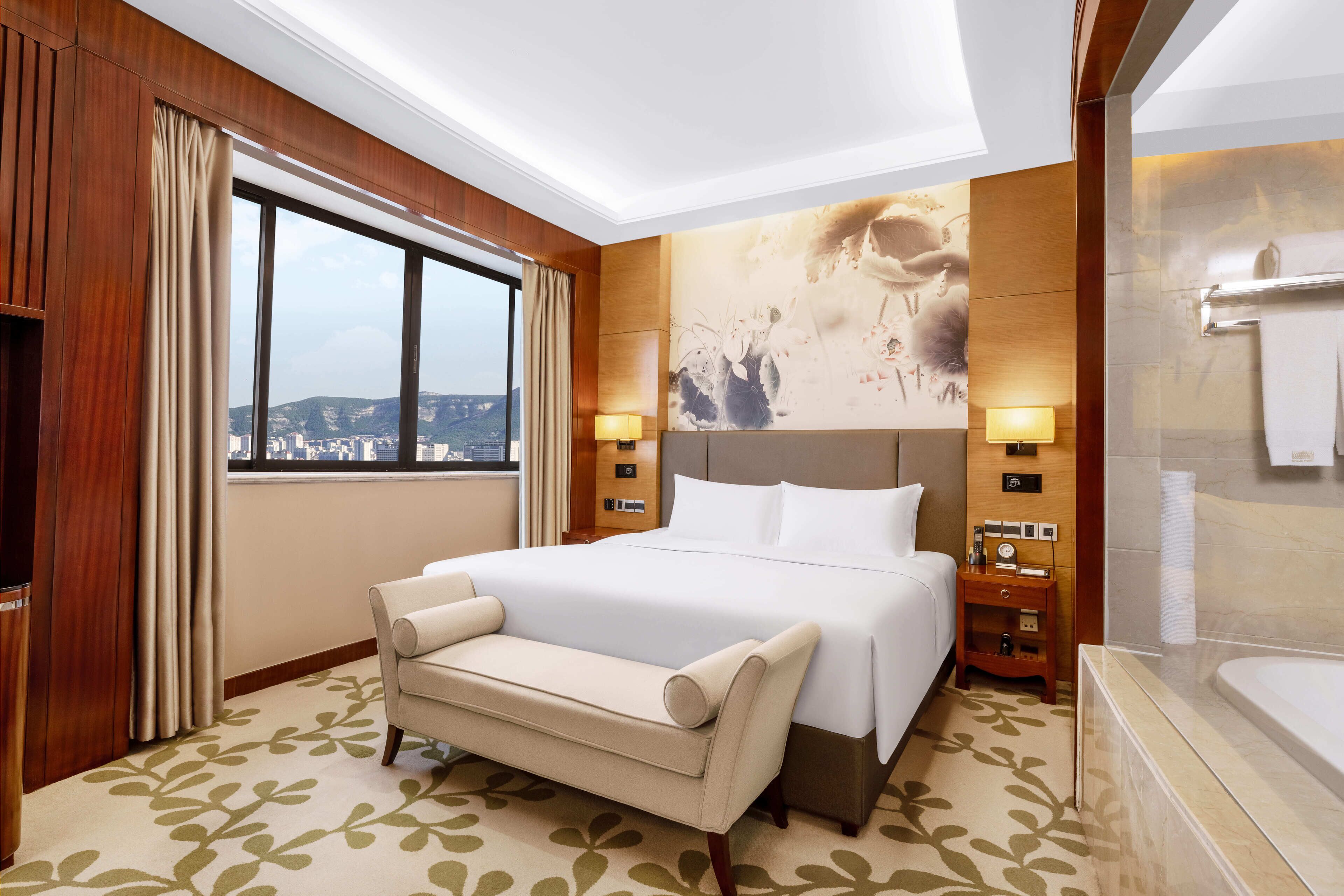 luxury family room | 1 bedroom, premium bedding, down duvets, select comfort beds