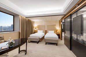 Superior Room Twin | 1 bedroom, premium bedding, down comforters, Select Comfort beds