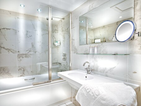 The Empire Hotel Spa - Image 9