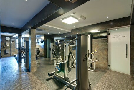 The Empire Hotel Spa - Image 12