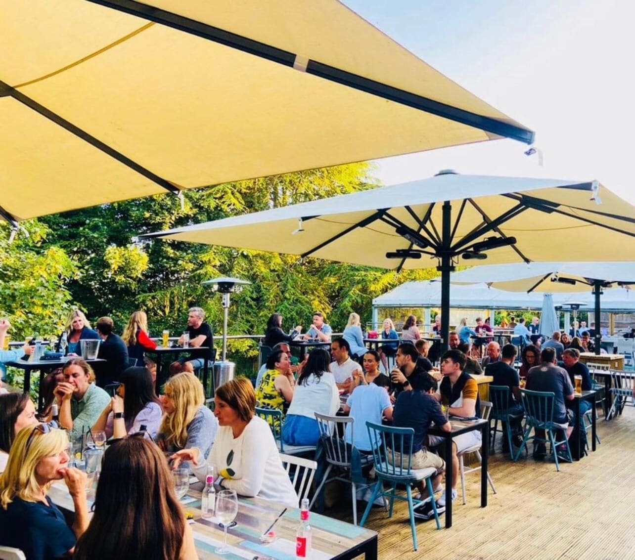 Foto - Oaklands Hotel