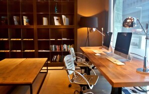 Business center - Hotel Barcelona Universal (Barcelona)