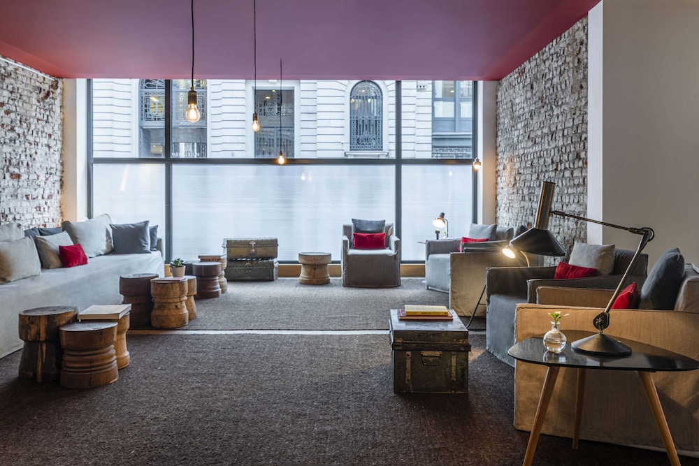 9HOTEL CENTRAL by null