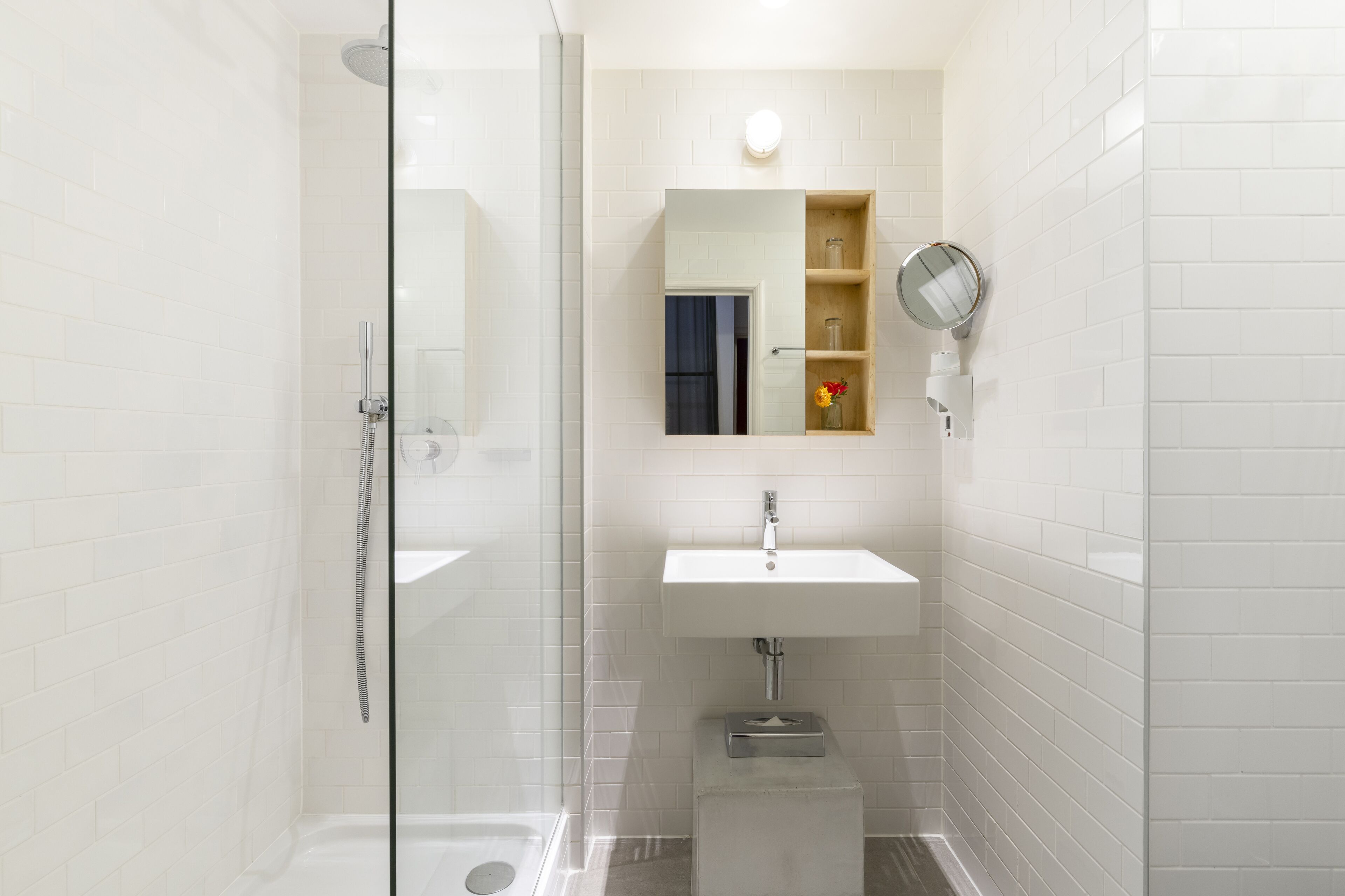 club room | bathroom | free toiletries, hair dryer, towels