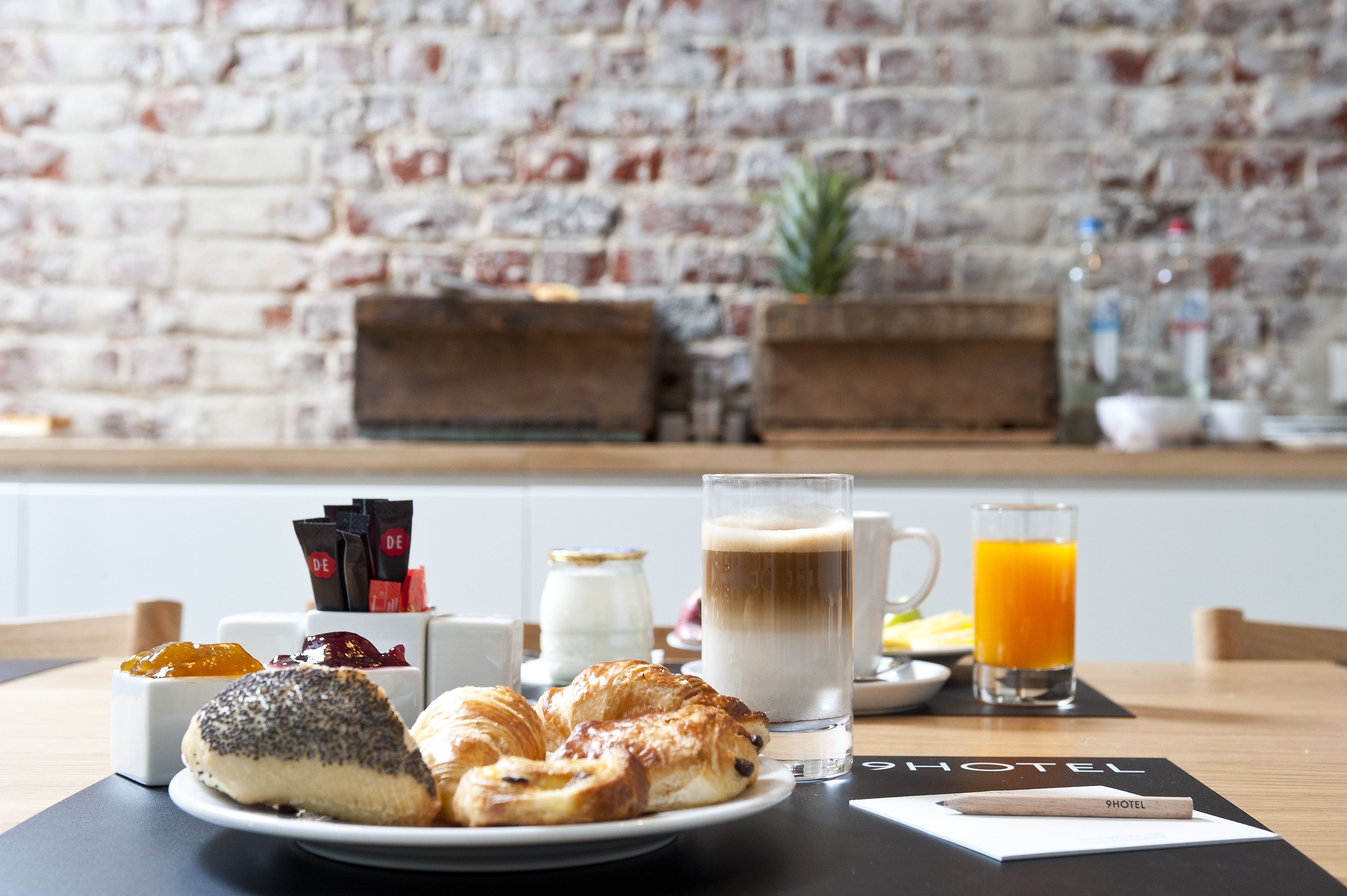 daily buffet breakfast (eur 17 per person)