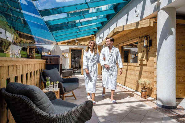Sauna, steam room, massages