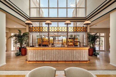 Onyria Quinta da Marinha Hotel