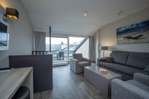 Suite | Living room | LCD TV