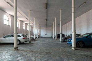Self-parking (surcharge) 20 per day
