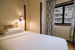 Apartamento, 1 cama de casal | 1 quarto, cofres nos quartos, escrivaninha, cortinas blackout