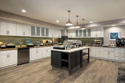 Homewood Suites Erie
