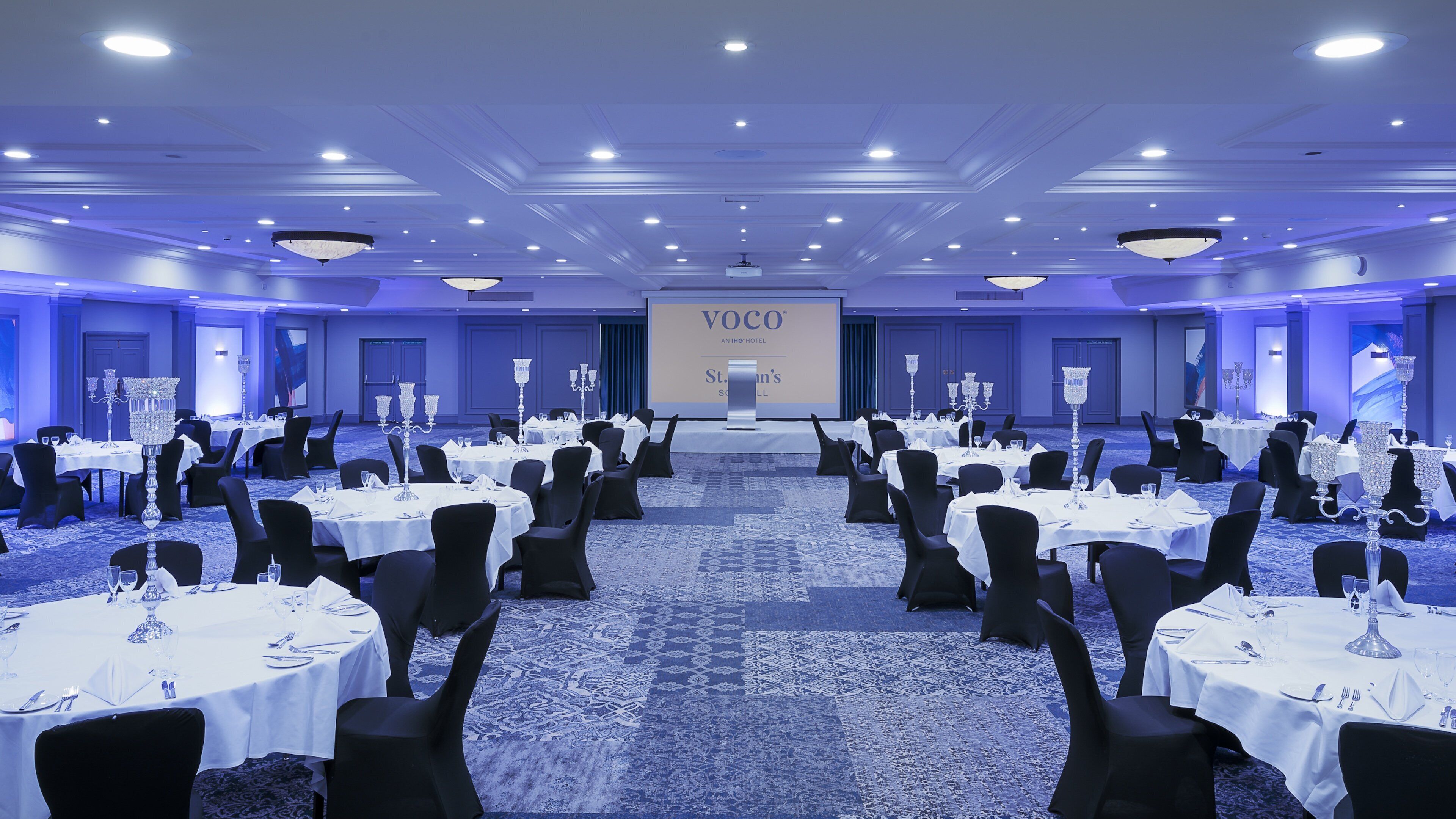Banquet hall