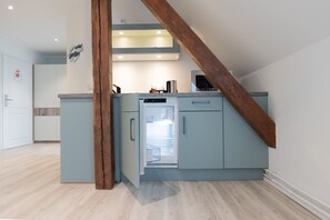 Family Room, 1 Double Bed, Kitchenette (Shower Only;with Sofabed) | Mini-refrigerator