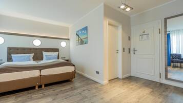 Comfort-Zimmer, 1Â King-Bett (Comfort Plus) | Hochwertige Bettwaren, Zimmersafe, Schreibtisch