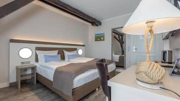 Standardzimmer, 1 King-Bett | Hochwertige Bettwaren, Zimmersafe, Schreibtisch