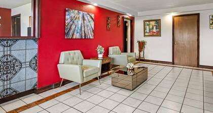 Econo Lodge Charlotte Airport Area