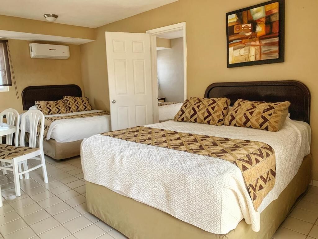 Premium bedding, free minibar items, blackout curtains, soundproofing