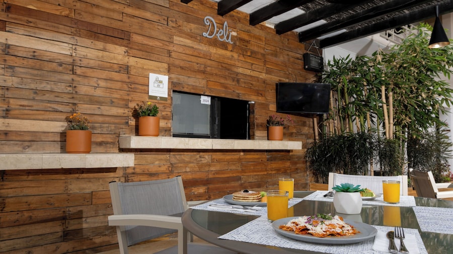Hotel Santa Fe by Villa Group