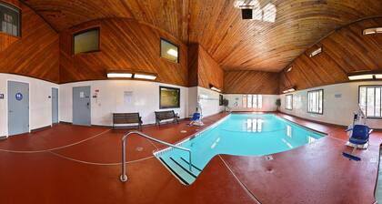 Americas Best Value Inn & Suites Bakersfield E