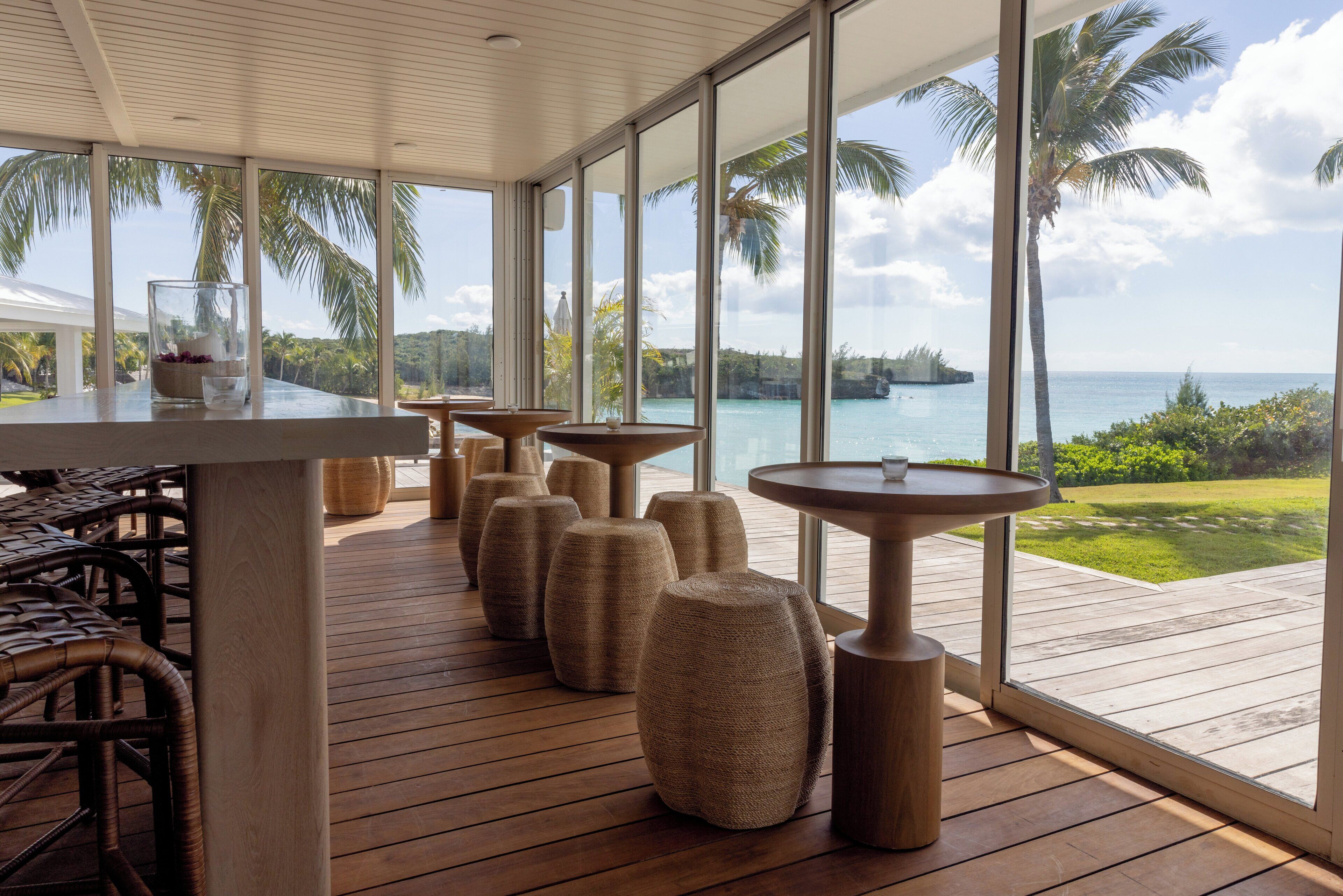 2 restaurants, breakfast, lunch, dinner served; local cuisine