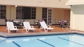 Outdoor pool, pool loungers