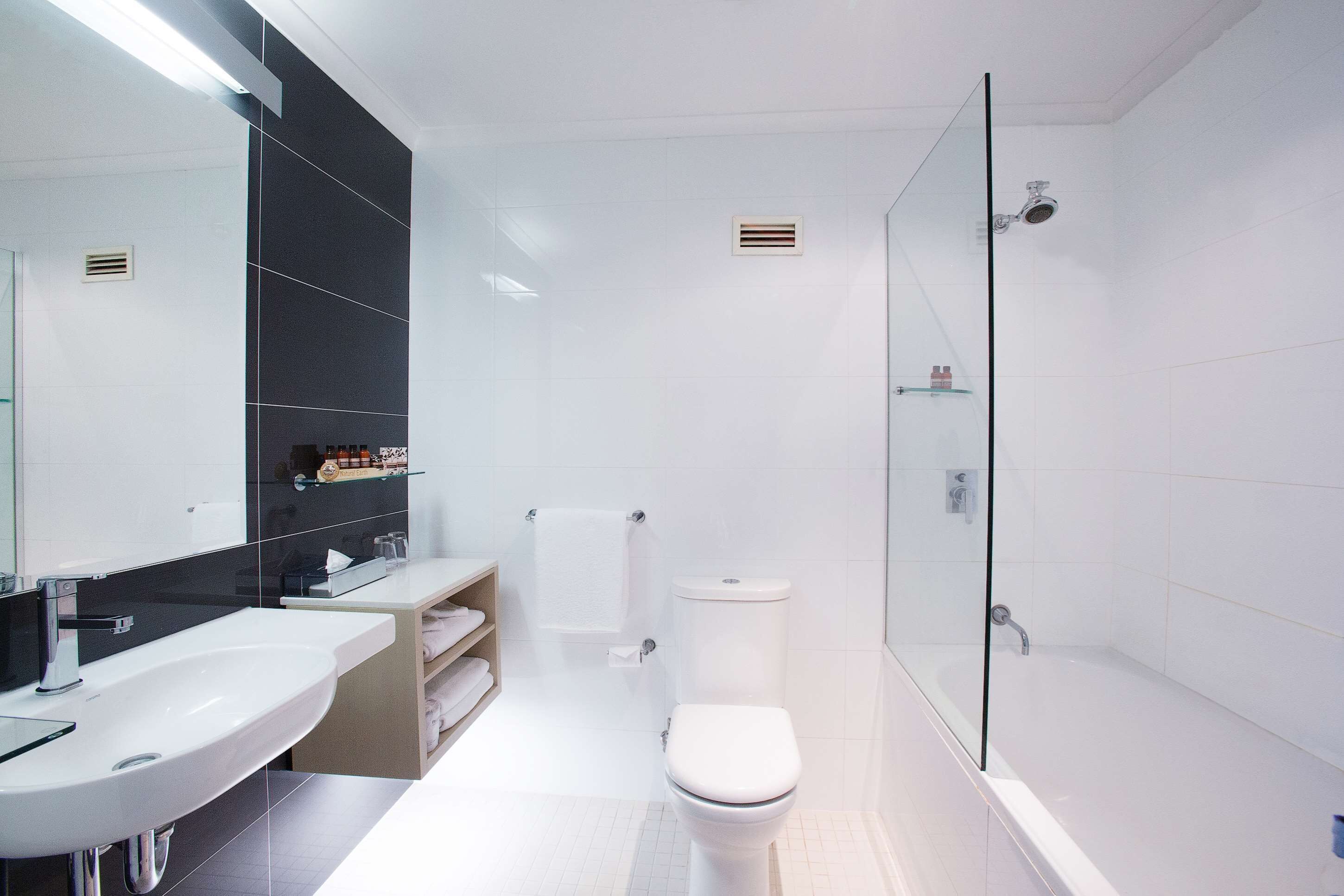 family room, multiple beds, non smoking | bathroom | designer toiletries, hair dryer, towels, soap