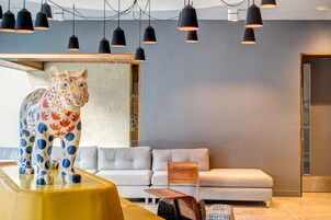 Καθιστικό στο λόμπι