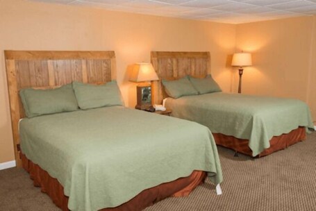 Gatlinburg Town Square by Exploria Resorts - Image 34