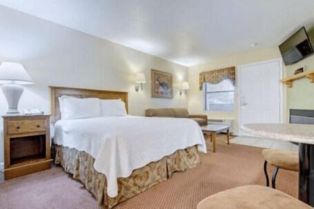 Gatlinburg Town Square by Exploria Resorts - Image 28