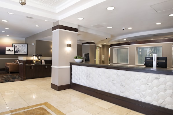 Lobby lounge