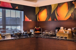 Free daily buffet breakfast