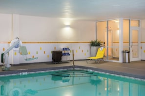 Piscine couverte