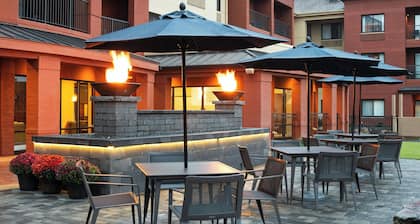 Courtyard Minneapolis St. Paul/Roseville by Marriott