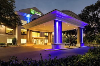 Holiday Inn Express And Suites Hagerstown by IHG