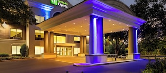 Holiday Inn Express And Suites Hagerstown by IHG