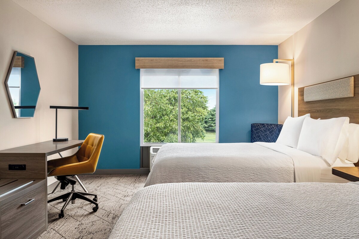 In-room safe, desk, blackout drapes, iron/ironing board