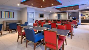 Desayuno buffet incluido todos los días