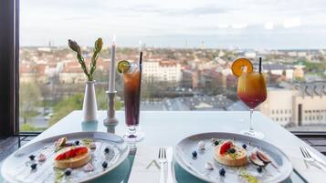 3 Restaurants, Mittagessen, Abendessen, internationale Küche