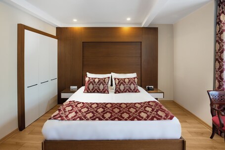 Seven Hills Hotel Special Class - Image 101