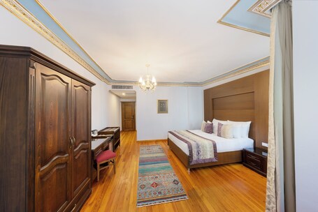 Seven Hills Hotel Special Class - Image 103