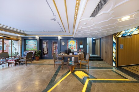Seven Hills Hotel Special Class - Image 10