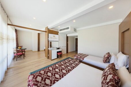 Seven Hills Hotel Special Class - Image 67