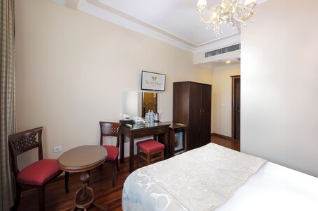 Seven Hills Hotel Special Class - Image 117