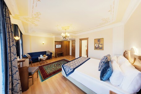 Seven Hills Hotel Special Class - Image 86