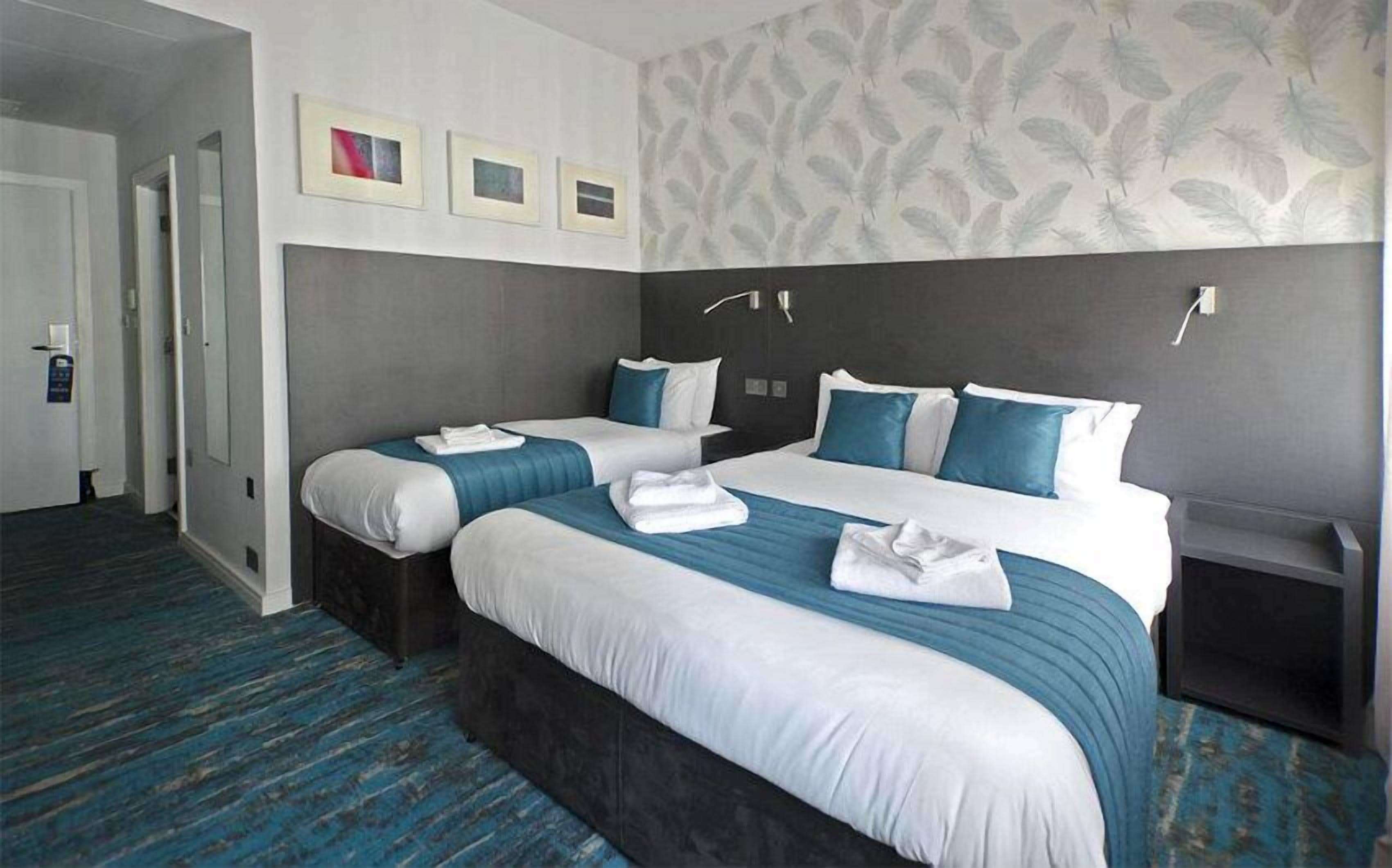 Photo - K Hotel Kensington