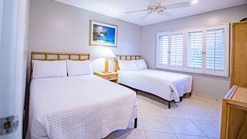 2 bedrooms, premium bedding, in-room safe, desk