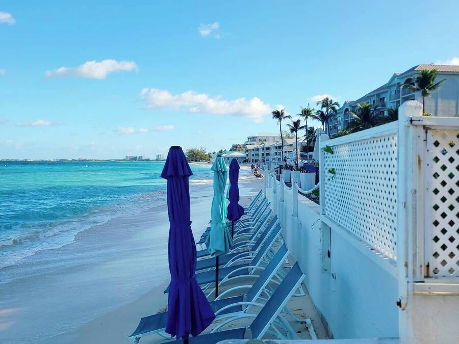 Beach nearby, white sand, free beach shuttle, beach umbrellas