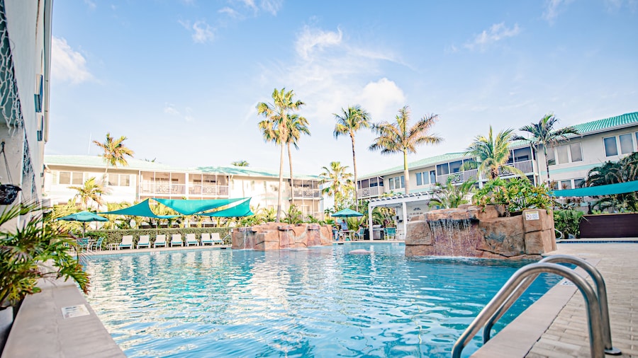 Seven Mile Beach Resort & Club